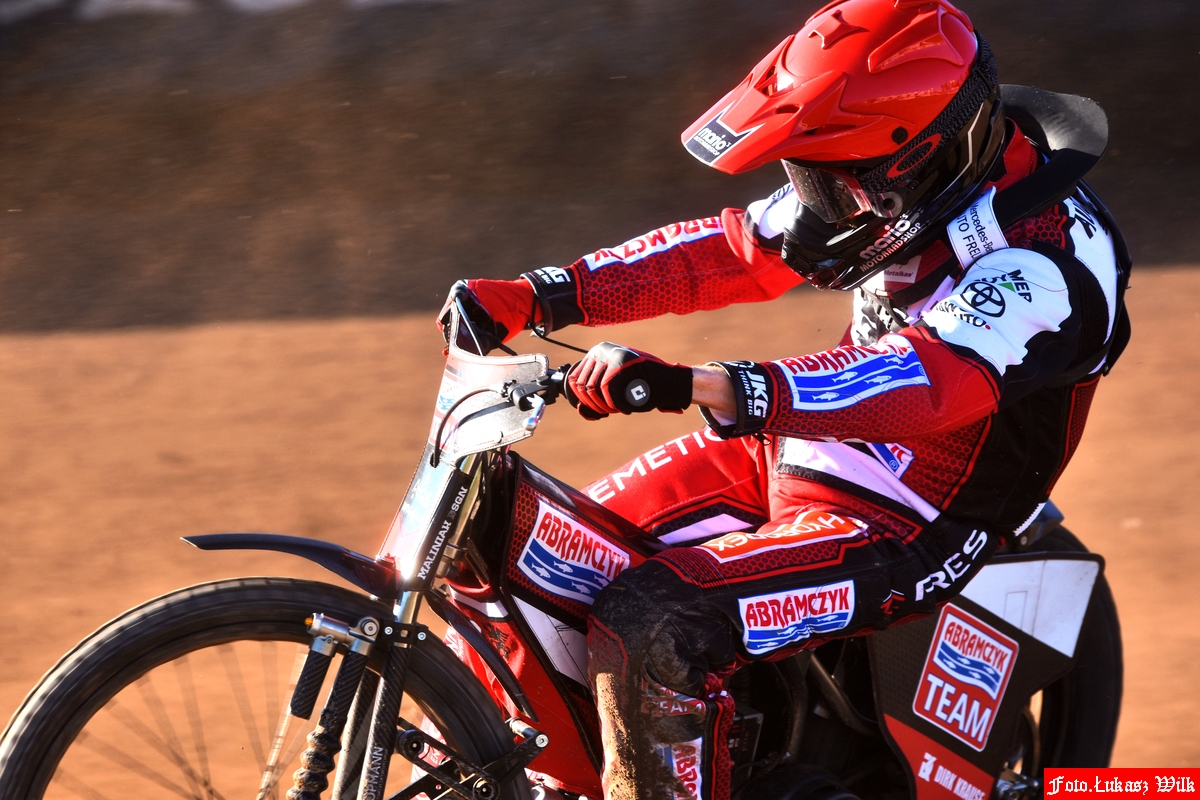 (NA ŻYWO) interesujące starcie w Bydgoszczy. Polonia gości Stal