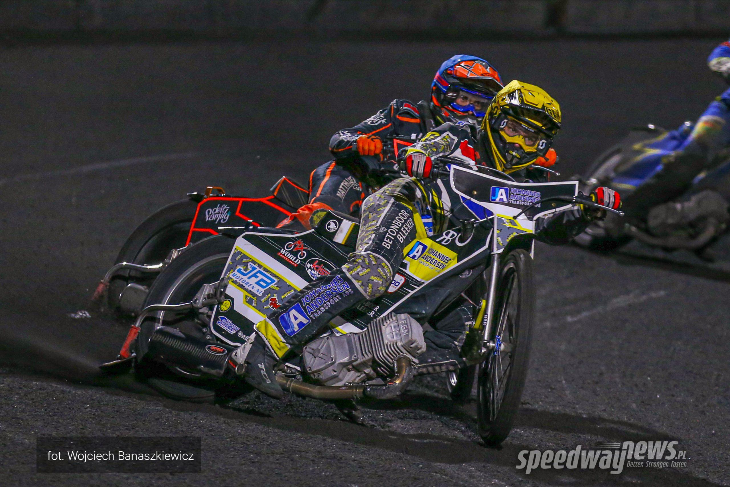 (NA ŻYWO) Złoty Kask w Holandii! Jadą Bartkowiak i Chmura!