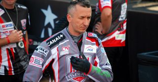 Walasek stanął przed dylematem. „Chciałem jeszcze trochę pojeździć”