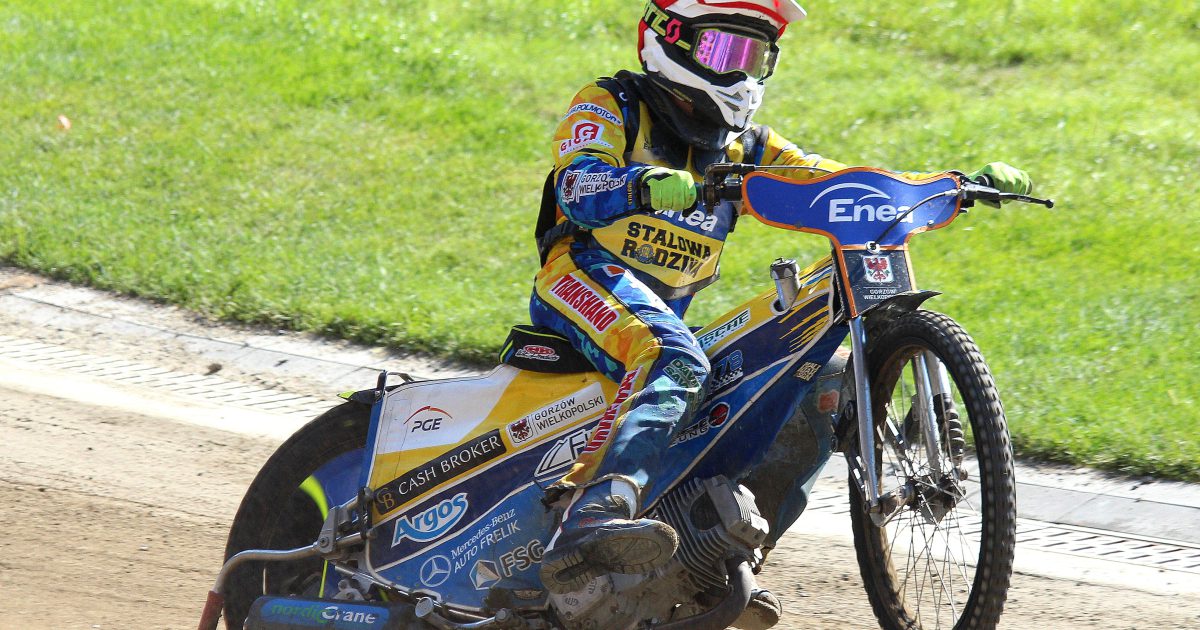 GKM pozyskał nowego zawodnika. Stal lepsza od Startu