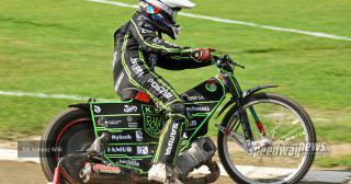 Beniaminek zmierzy się ze spadkowiczem. Gości czeka trudne zadanie (składy)