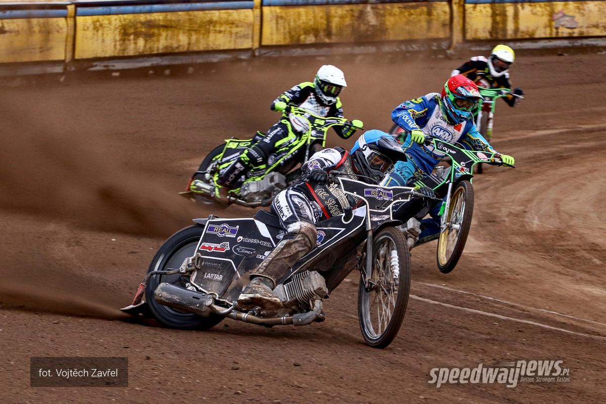 Oskar Polis na prowadzeniu