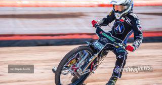 W styczniu poddał się operacji. Niecały miesiąc później wrócił do jazdy!