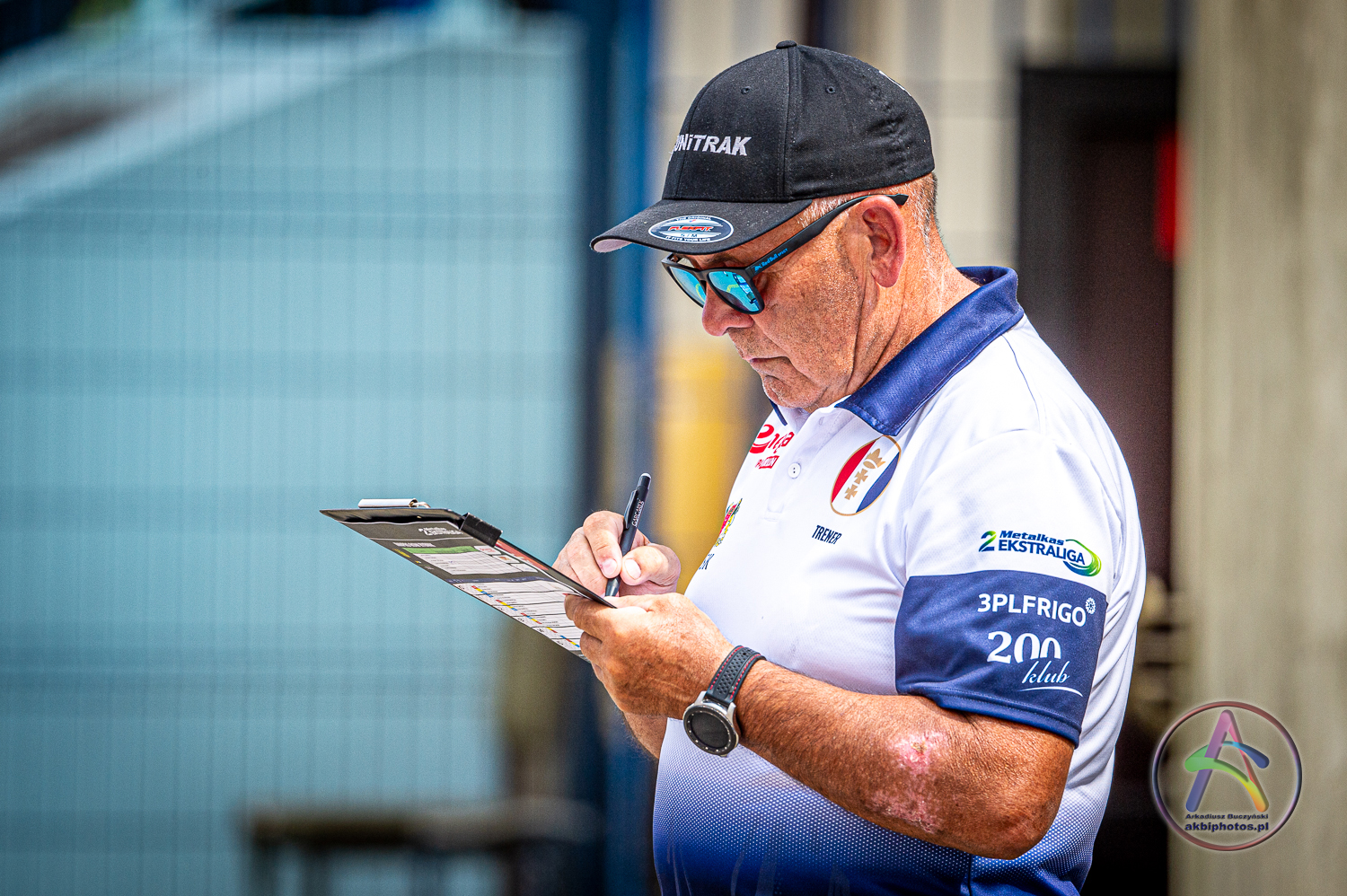 Podpisywac fot. Arkadiusz Buczyński