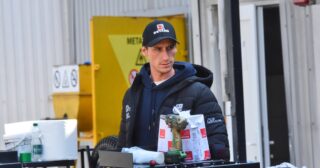 Poniedziałek z ligą brytyjską. Pogoda storpedowała rywalizacje w Polsce!