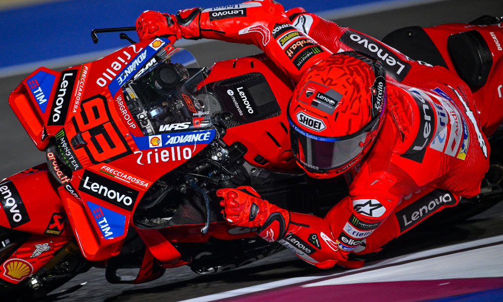 GP Kataru MotoGP: Marquezowie na czele. Festiwal wyprzedzania w sprincie