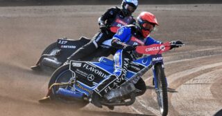 Włókniarz wygrywa! Krajowy lider niepokonany