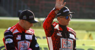 Szostak odkupuje winy. Ostrovia bliżej utrzymania!