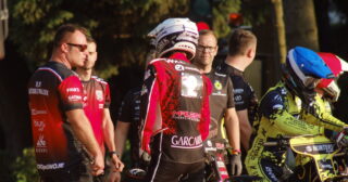 Gdzie oglądać mecz Ostrovia Ostrów – Stal Rzeszów? Transmisja i szczegóły