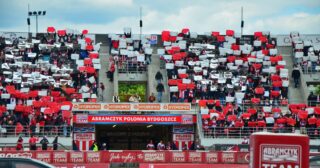 Tłumy na zapleczu. Prawie 25 tysięcy fanów na trybunach!