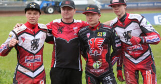 Jest ojcem prawdziwej kuźni talentów. „Konkurencja nigdy nie śpi”