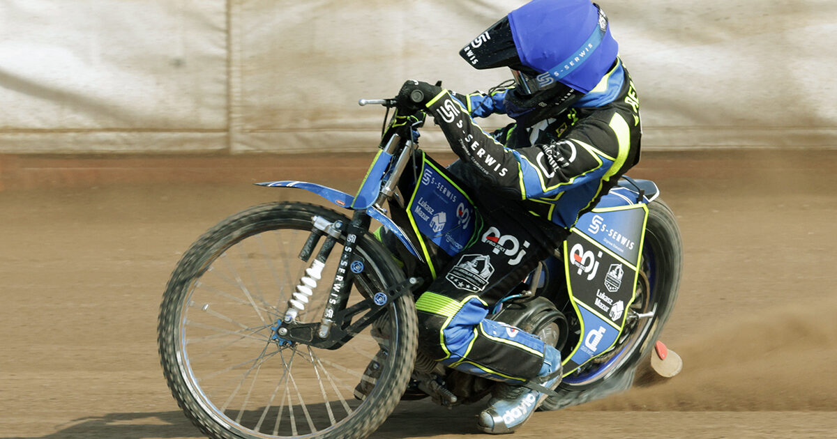 Wrócił z żużlowego niebytu i został prawdziwą rewelacją ligi!