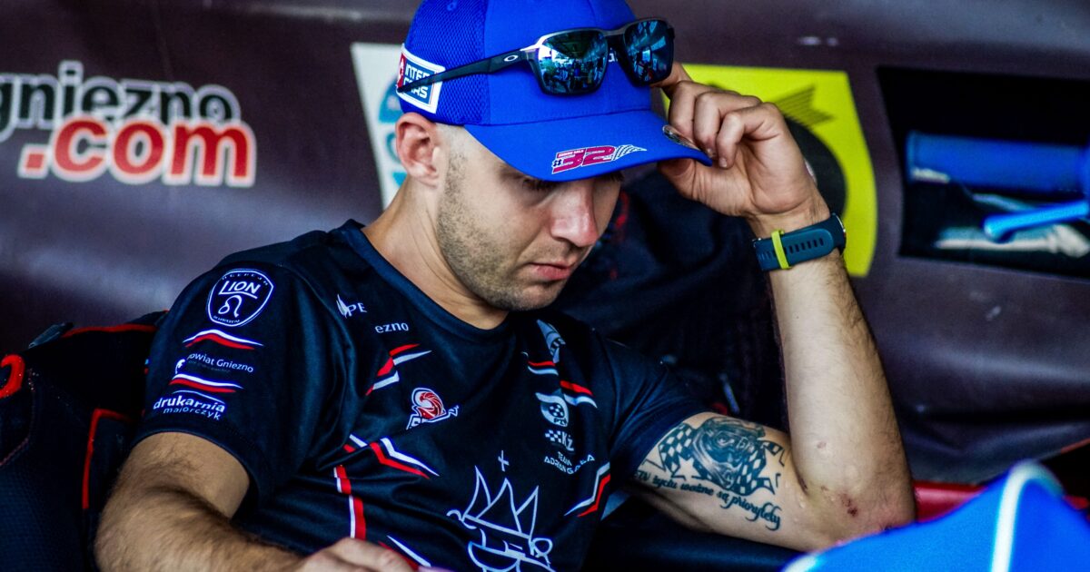 Odpowiedni kierunek dla obu stron. Kibice muszą zejść na ziemie