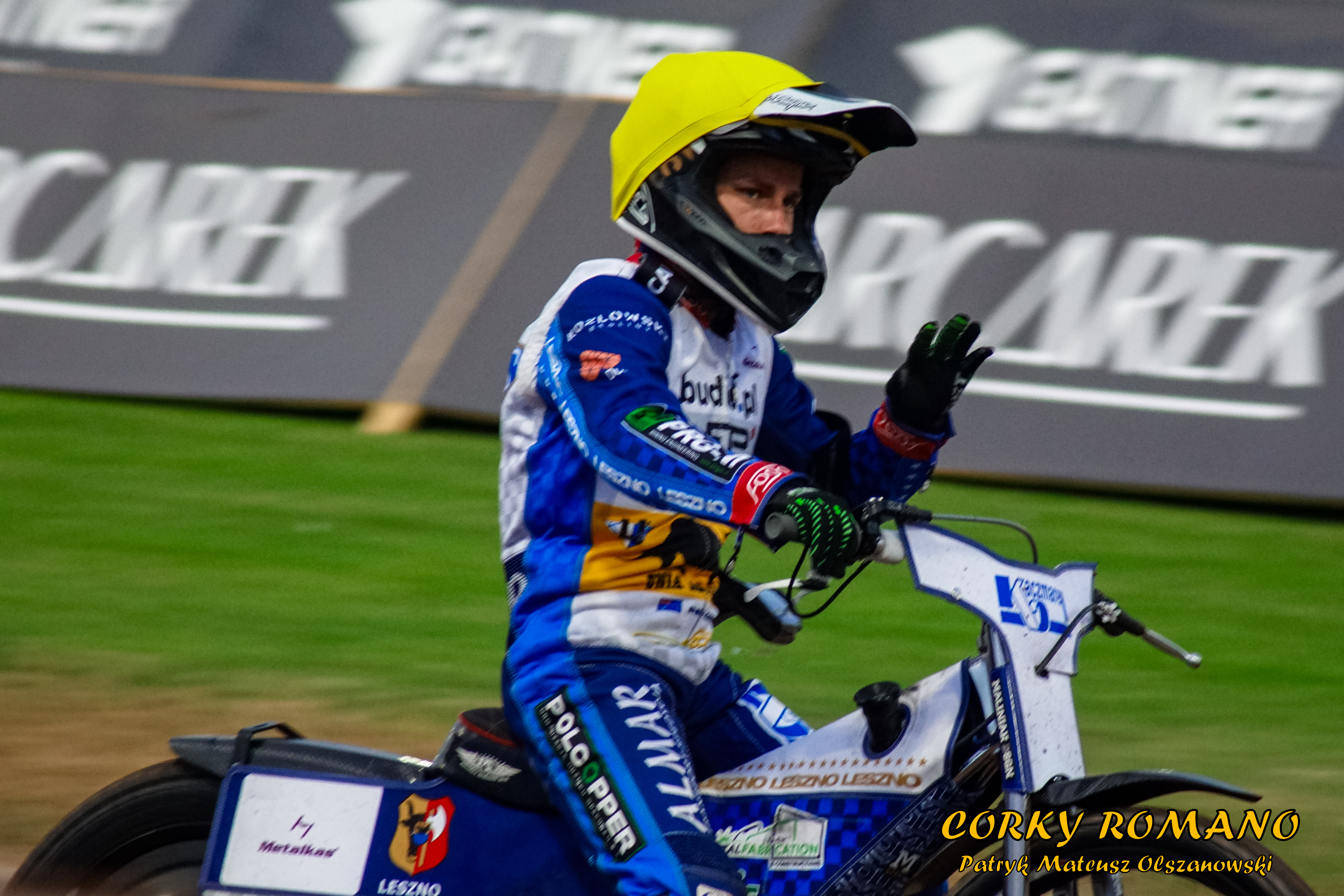 Cook podejmuje się wyzwania. To jest skład na tytuł!