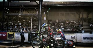 VegasHero Casino Online: Co kasyna internetowe mogą nauczyć się ze świata motorsportu