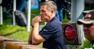 Morris tłumaczy ściągnięcie legendarnego menedżera