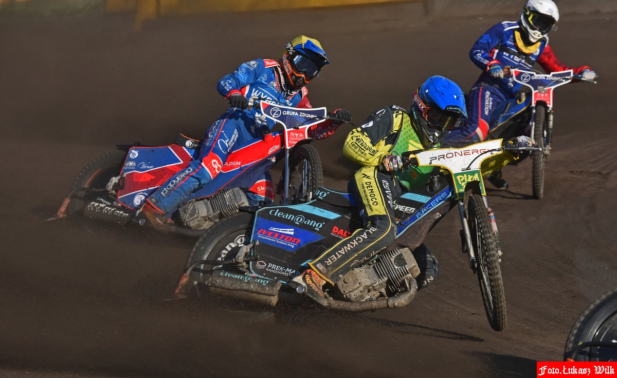 Nie ma chętnych na transmisje?