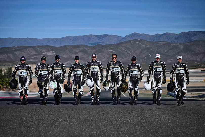 Motor zaskoczył wszystkich! Oto ich nowe kevlary (FOTO)