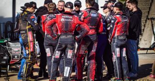 W Ostrowie wyjechali na tor! Obecnych wielu zawodników (WIDEO)