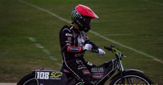 Poznań dziurawy jak stara skarpeta. Udany powrót Woffindena!