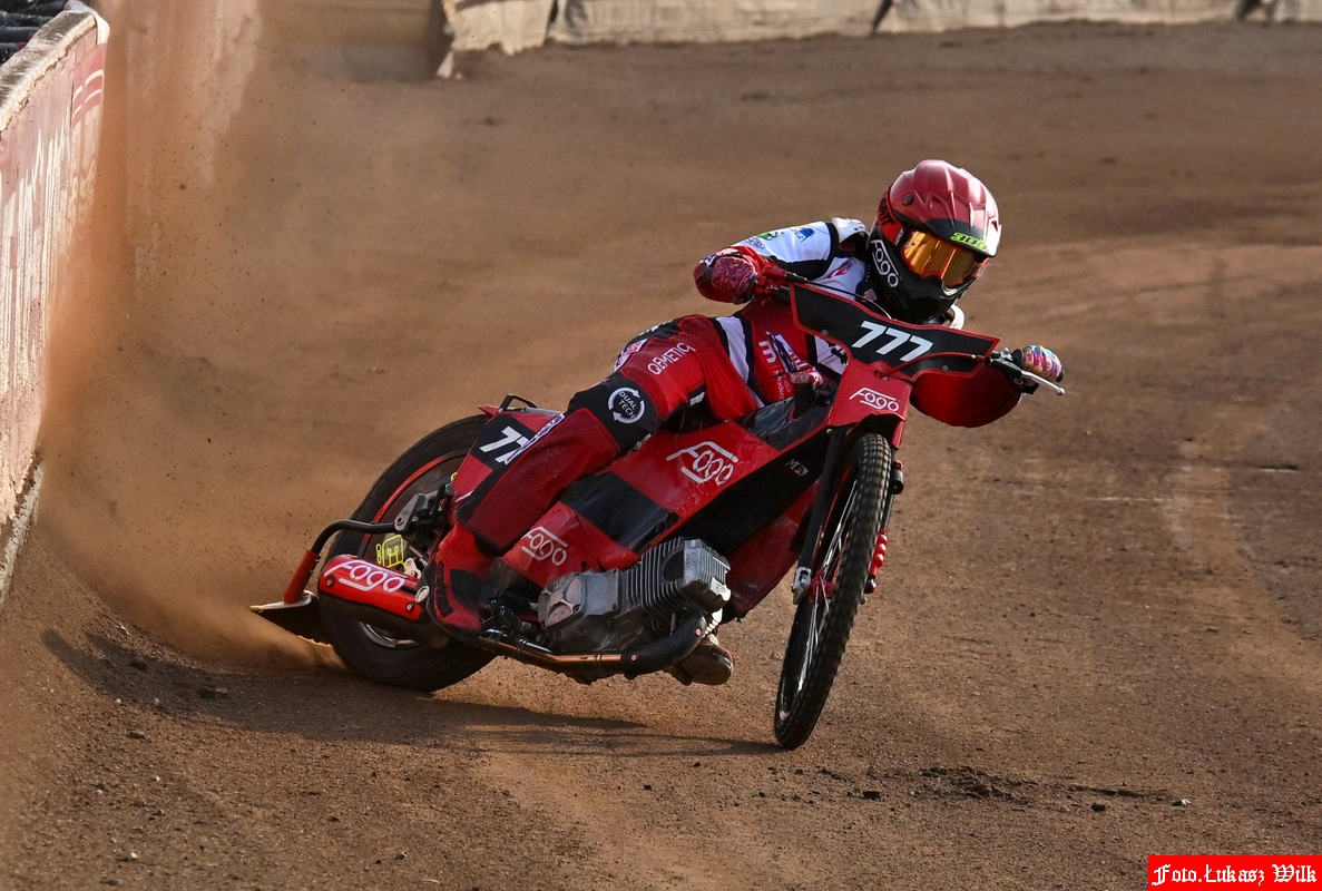 Cichy bohater Polonii. Zalicza świetne wejście w sezon