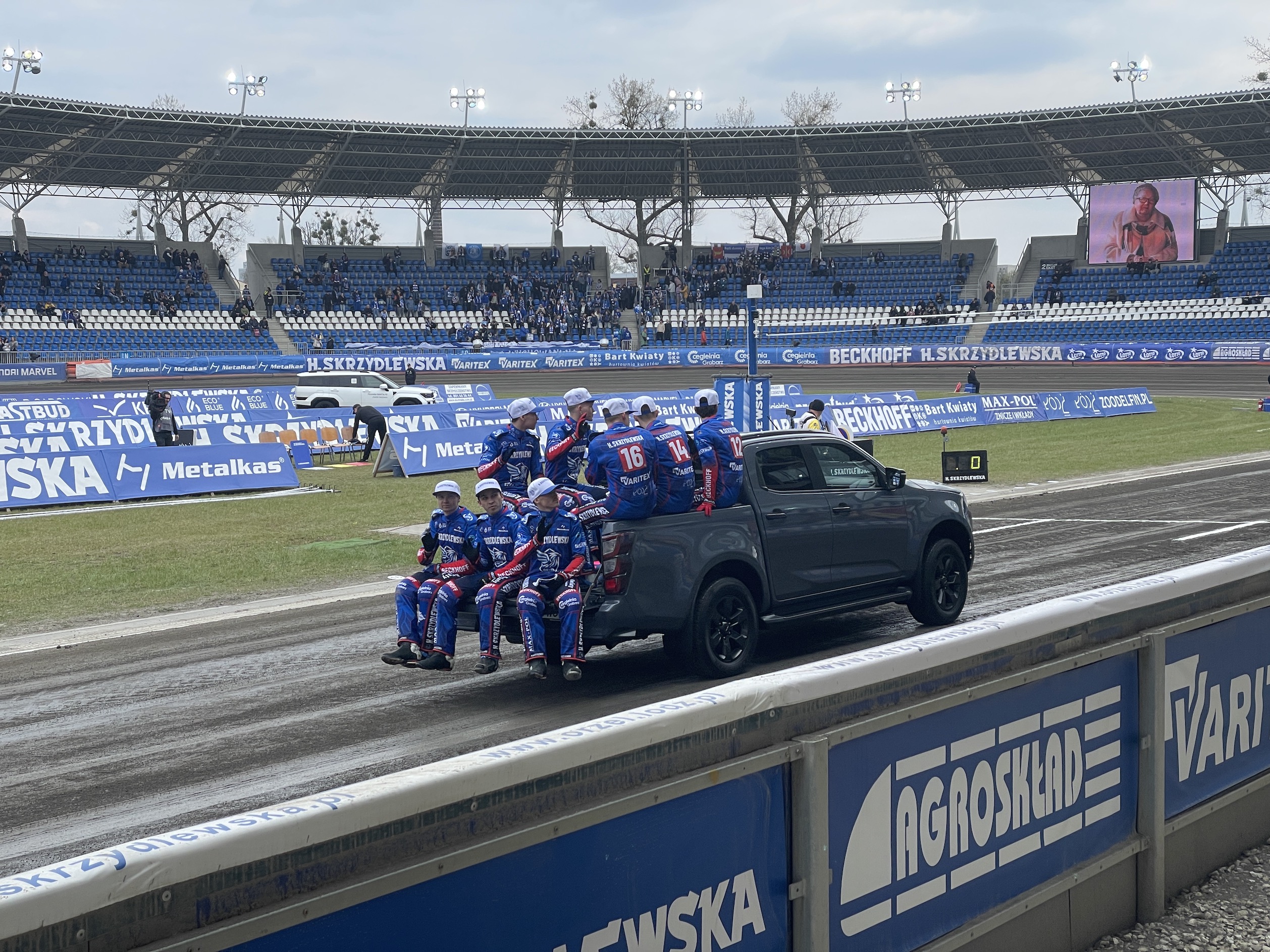 Start żużlowej niedzieli. ROW przełamie się w Łodzi?
