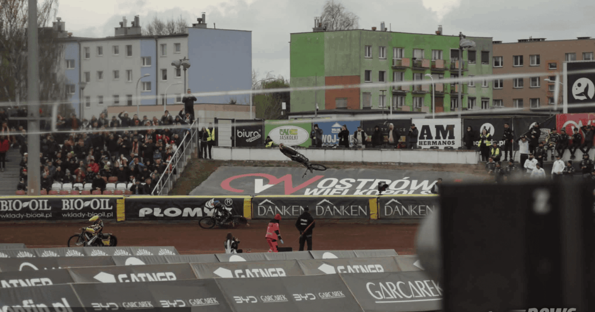 Fatalny wypadek w Ostrowie! Dramatyczne zdjęcia