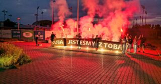 Kibice spotkali się z wychowankiem. Otrzymał ogromne wsparcie. „Stanowcze stop dla hejtu”