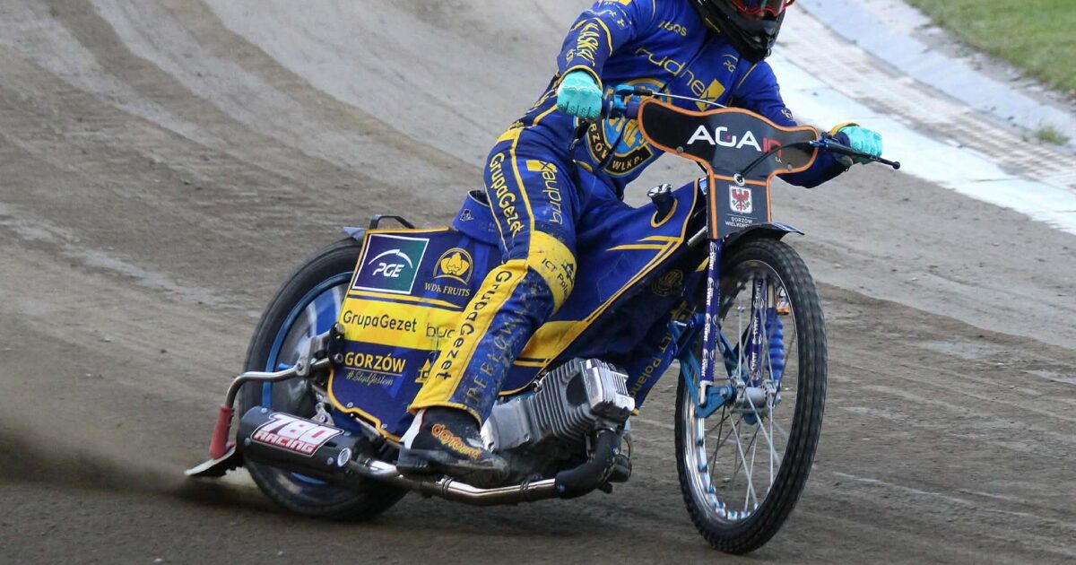 Stal Gorzów gromi Włókniarza. Wielki mecz 16-letniego wychowanka