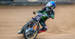 Zawodnik ROW-u Rybnik zwycięża na otwarcie IMP! Rezerwowy stanął na podium!