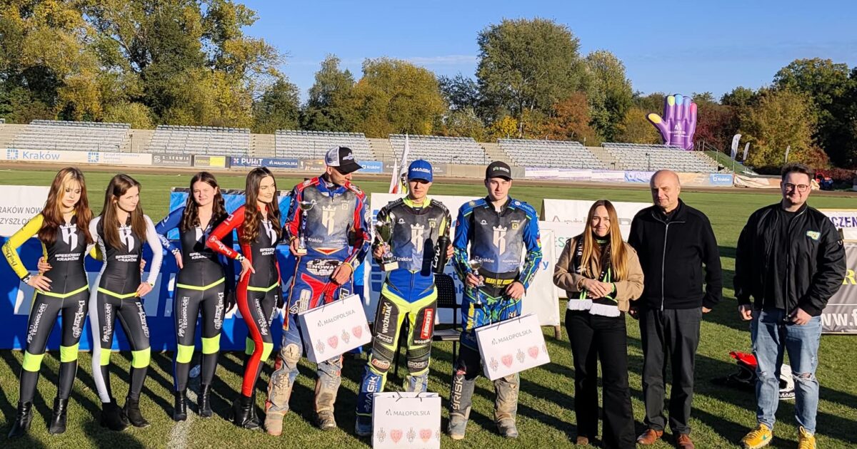 Ostatki w Krakowie. Bezkonkurencyjny Mania wygrywa na zakończenie!