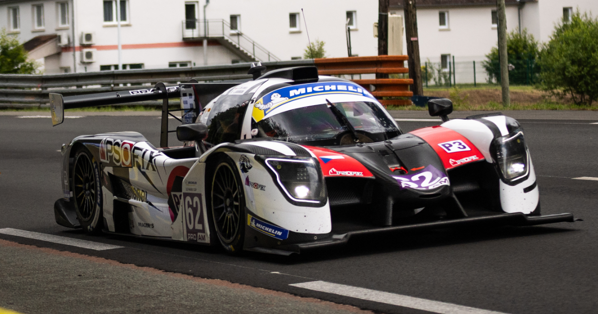 Jacek Zielonka w TOP 3 kwalifikacji, ale pechowo w wyścigu Road to Le Mans